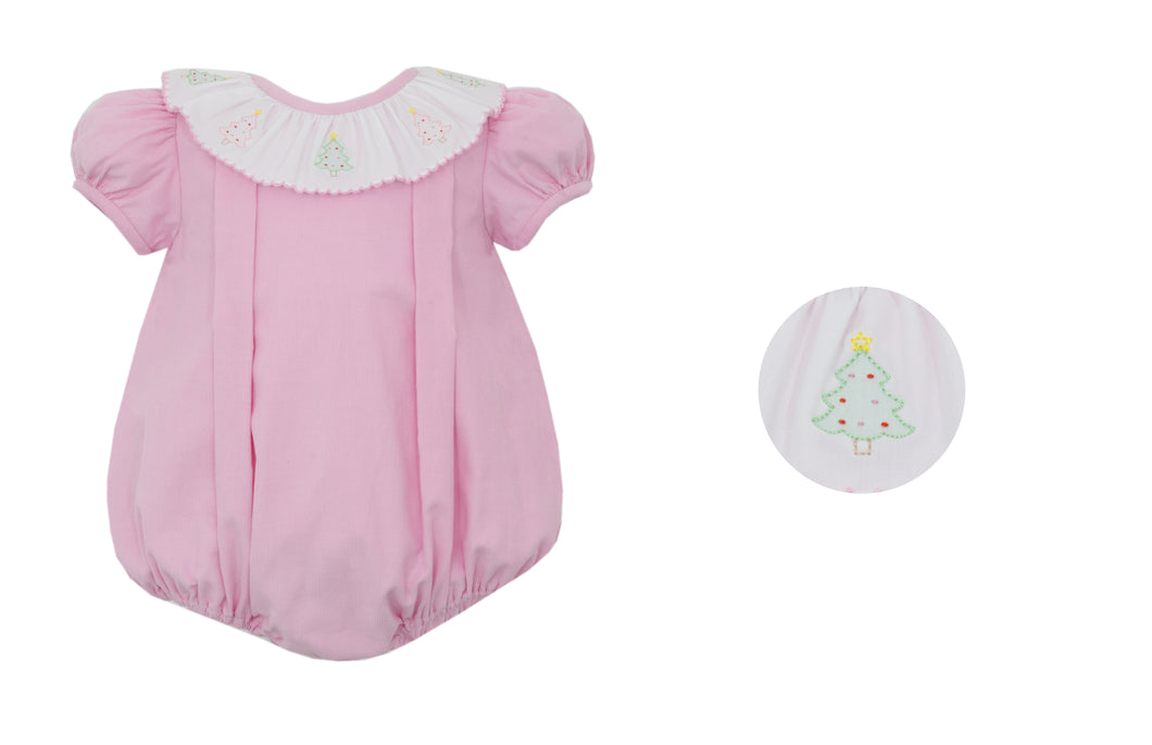 Make your little girl feel like a Christmas princess with our Anavini Infant Girl's Pink Christmas Bubble. This adorable corduroy bubble features a soft pink color and a large white collar with a classic Christmas Tree embroidery. Perfect for holiday parties or family gatherings, this dress will make your little one stand out and feel festive.