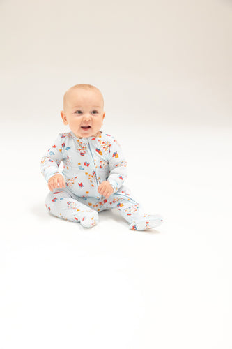 Wrap your little one in warmth and holiday cheer with our Vintage Blue Christmas Tree Footie Pajamas. The snug fit and soft materials from Angel Dear provide comfort, while the vintage design and light pink background add a touch of nostalgia to their bedtime routine.