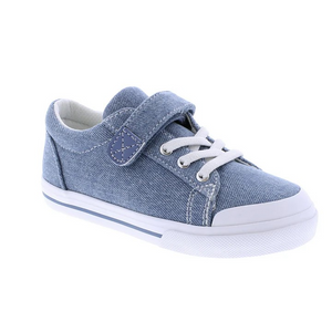 Introducing Footmates Jordan in Denim, the perfect canvas shoe loved by moms and kids alike. With its Velcro closure, this Footmates shoe is both stylish and convenient, making it a favorite for all ages. Add it to your shoe collection today!

Textile blucher oxford vulcanized sneaker featuring hook-and-loop closure and decorative elasticized false-laces.&nbsp;
Custom Fit System – Removable,&nbsp;dual&nbsp;insoles in Medium and Wide provided for customized fitting.
Roomy Toe Box – Allows tiny toes room to b